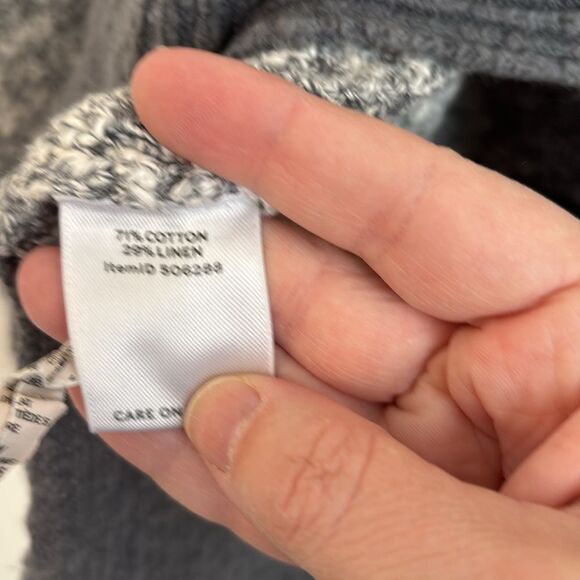 L.L. Bean Signature Women Gray speckled color block linen blend knit Sweater SM - Picture 9 of 11